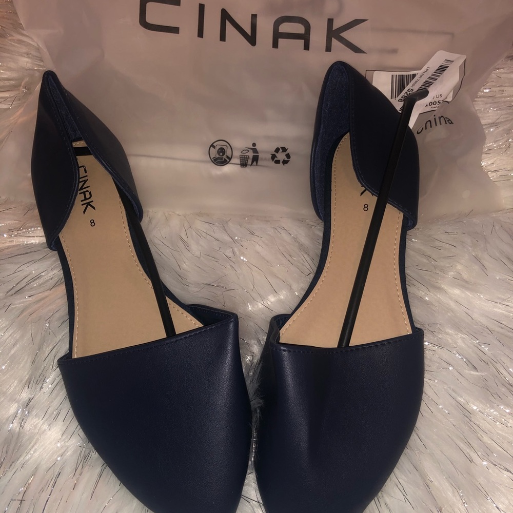 Woman’s shoes